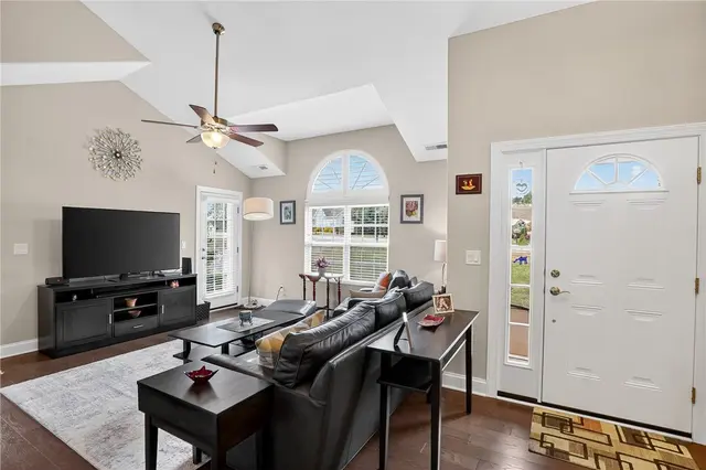 334 Saddlebrook Rd gallery image 12