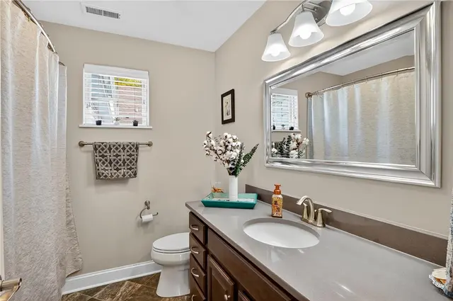 334 Saddlebrook Rd gallery image 14