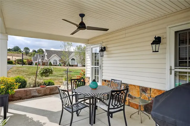 334 Saddlebrook Rd gallery image 35