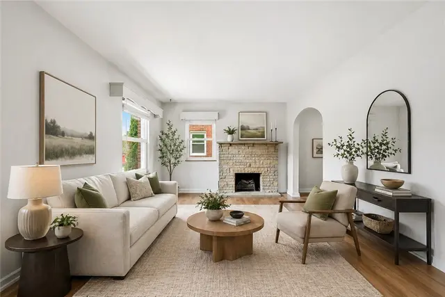 3343 MAPLE gallery image 6