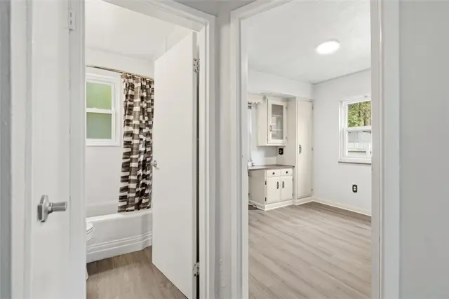 3343 MAPLE gallery image 7