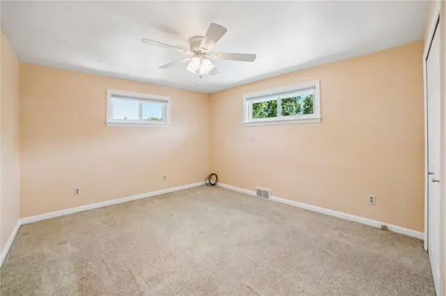 335 East Union Road gallery image 24