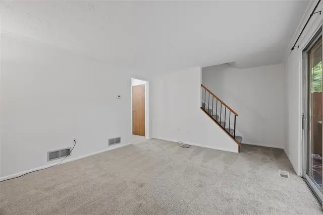 335 Laporte Ct gallery image 12