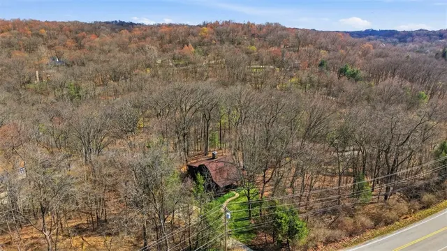 335 Mingo Road gallery image 37