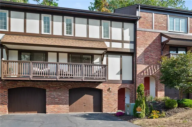 335 WOODBRIDGE DR gallery image 11