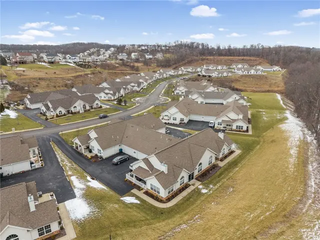 336 Saddlebrook Rd. gallery image 34