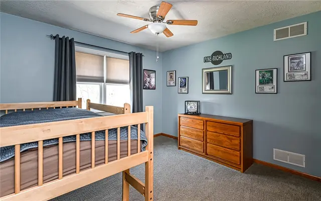 340 Fox Meadow Dr gallery image 31