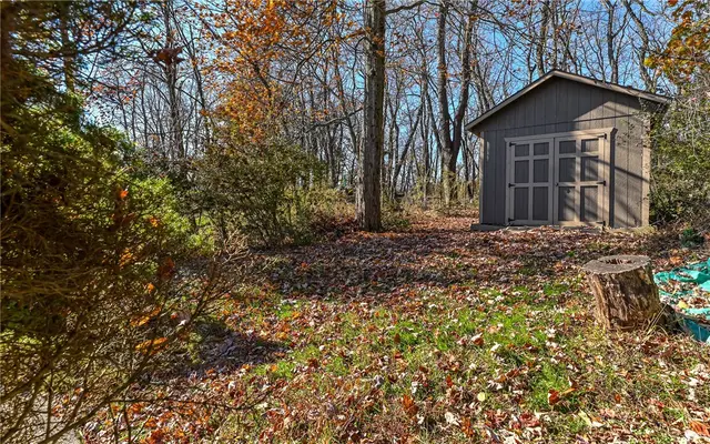 340 Fox Meadow Dr gallery image 39