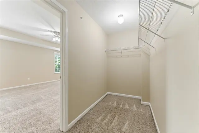 340 Trinity Way gallery image 37