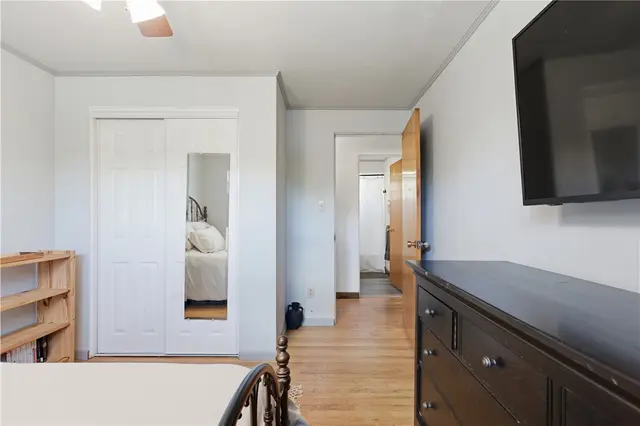3405 E Stag gallery image 19