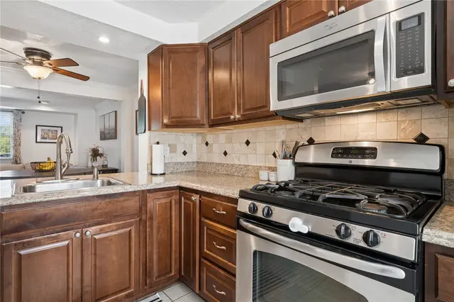 341 Fawn Trl gallery image 7