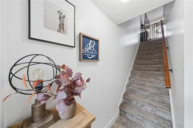 341 Fawn Trl gallery image 13