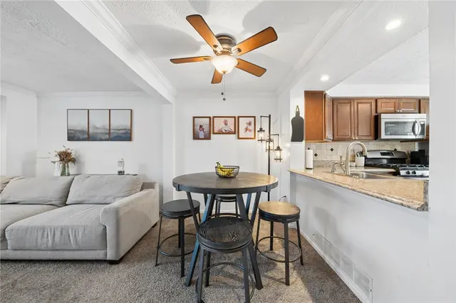 341 Fawn Trl gallery image 22