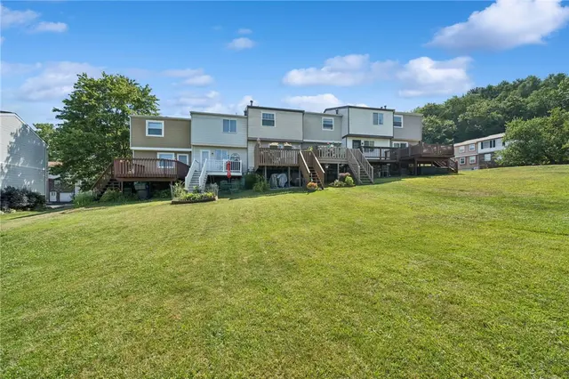 341 Fawn Trl gallery image 25