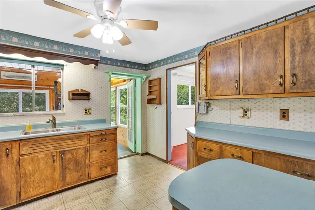 3410 E. Stag Dr. gallery image 14