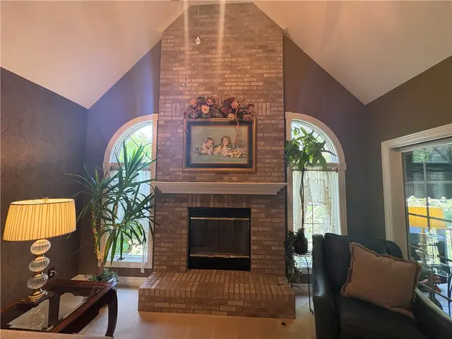 342 Steeplechase Dr gallery image 14