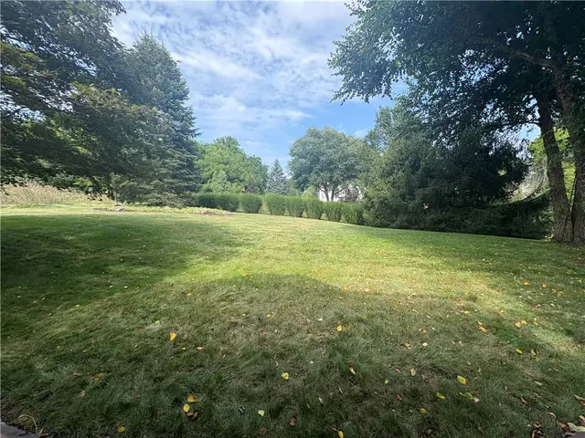 342 Steeplechase Dr gallery image 20