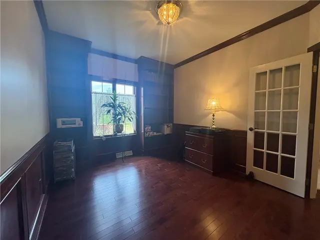 342 Steeplechase Dr gallery image 21