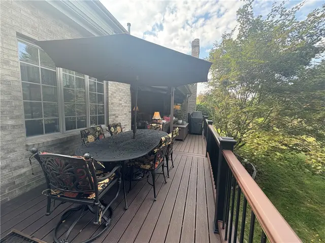 342 Steeplechase Dr gallery image 24