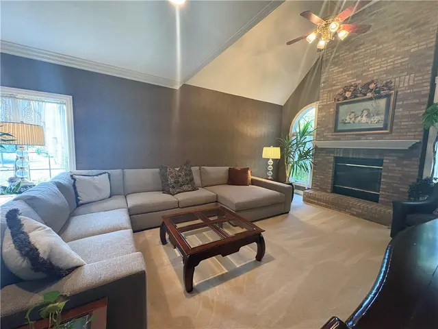 342 Steeplechase Dr gallery image 29