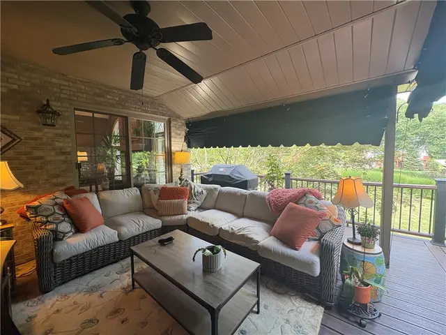 342 Steeplechase Dr gallery image 38