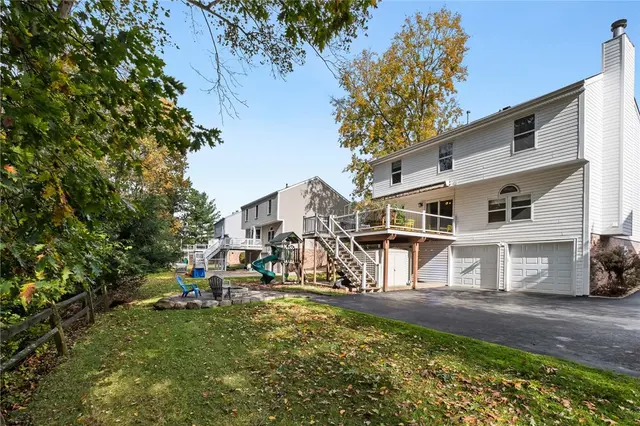 3432 Cedar Glen Drive gallery image 2