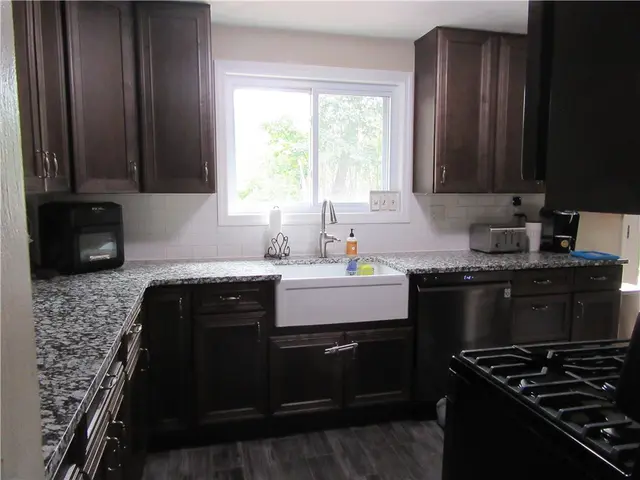 3444 E Stag Dr gallery image 13