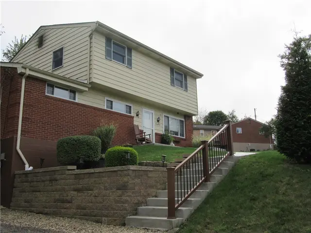 3444 E Stag Dr gallery image 17