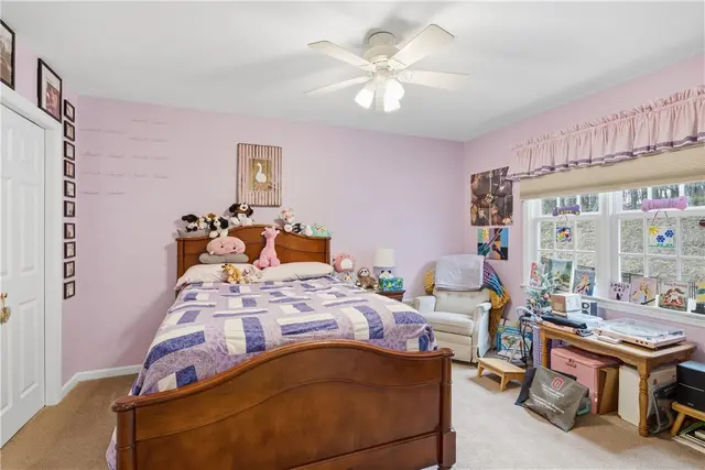 345 Ivy Dr gallery image 18
