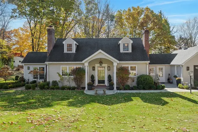 347 McCoy Place Rd