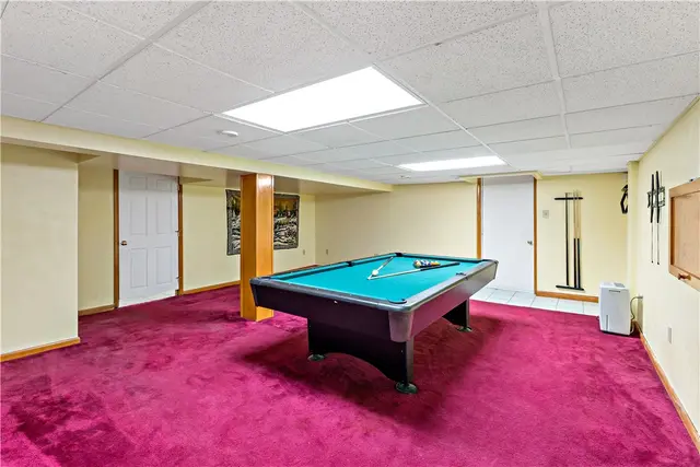 349 Siebert Rd gallery image 19