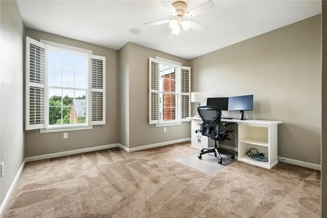 350 Marshall Heights Dr gallery image 2