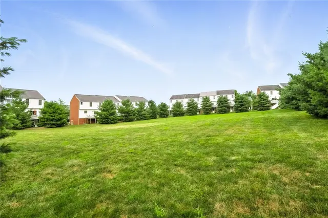350 Marshall Heights Dr gallery image 21