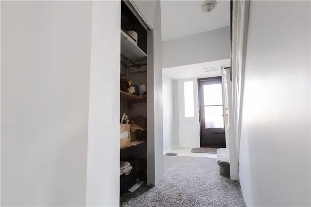 351 Center Ave gallery image 6