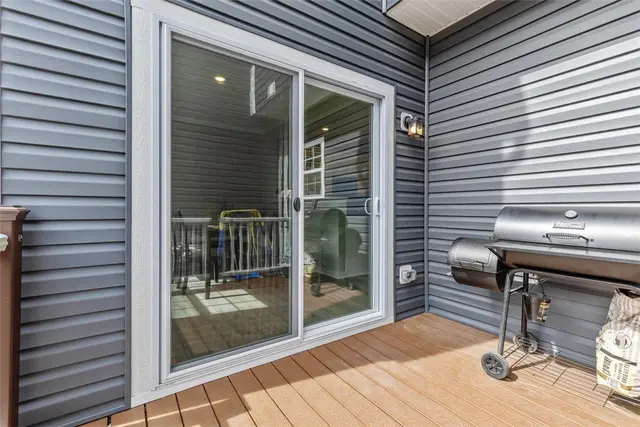 351 Trinity Way gallery image 28