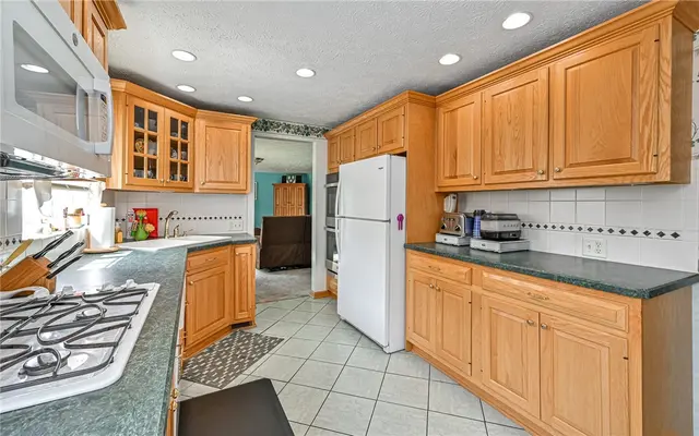 3511 Sunnyvale Dr gallery image 12