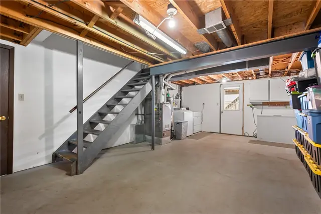 3525 Countrywood Dr gallery image 7