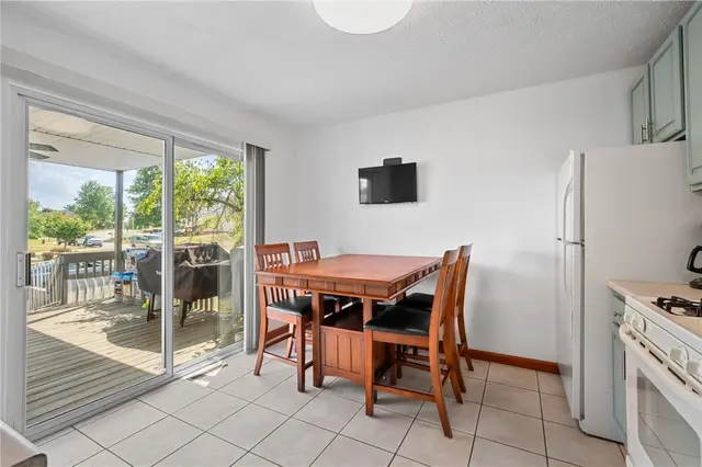 3525 Countrywood Dr gallery image 21