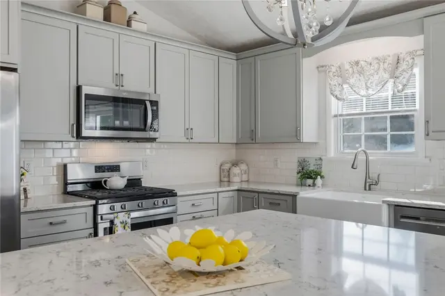 3561 Cedar Ridge Rd gallery image 16