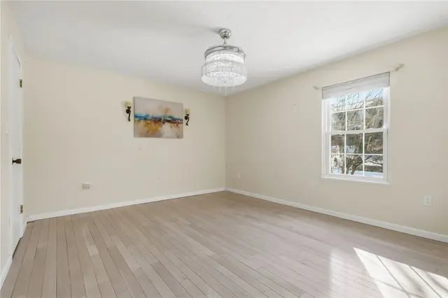 3561 Cedar Ridge Rd gallery image 32