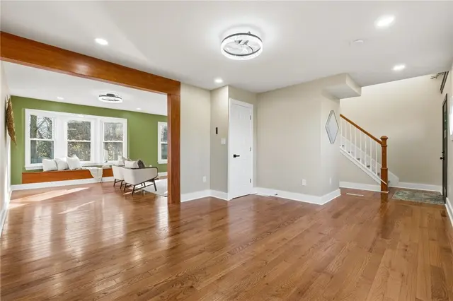 3562 Huntertown Rd gallery image 8