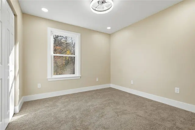 3562 Huntertown Rd gallery image 34