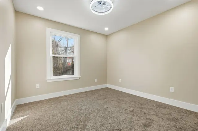 3562 Huntertown Rd gallery image 36