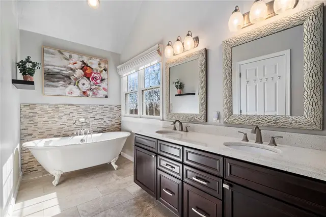 359 Ritter Rd gallery image 37