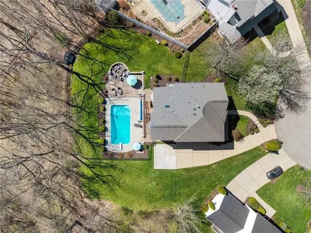 359 Ritter Rd gallery image 42