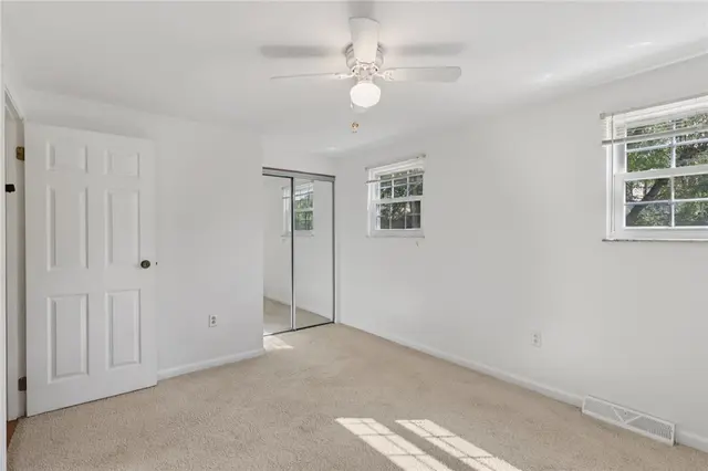 368 Seminole Ave gallery image 13