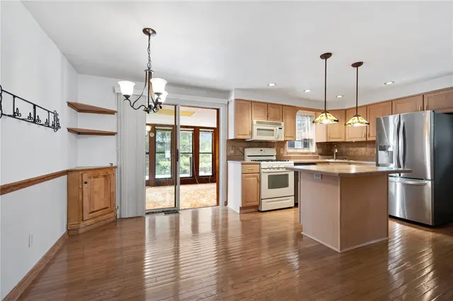 369 Haugh Drive gallery image 6
