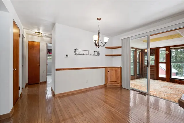369 Haugh Drive gallery image 11