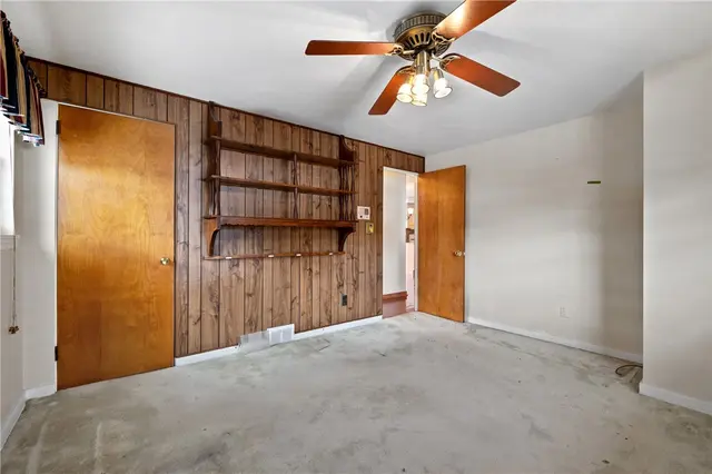 369 Haugh Drive gallery image 15