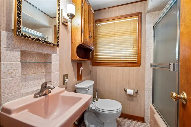 369 Haugh Drive gallery image 17
